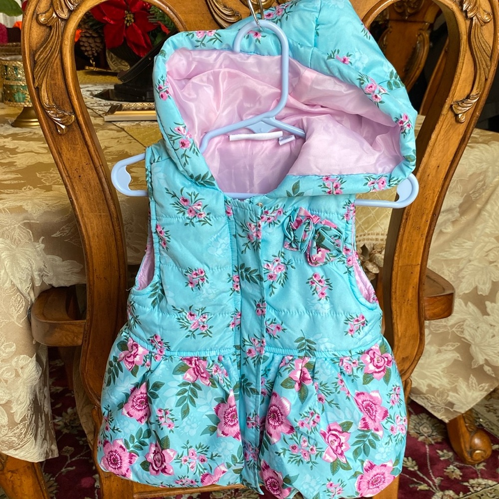 Kids Headquarters baby girl teal puffer hooded vest with pink flowers size 24M
